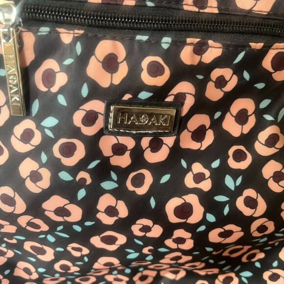 Hadaki Eco-Friendly Vegan Tennis Backpack With Ditty Bag Pink Floral Print - Picture 2 of 9